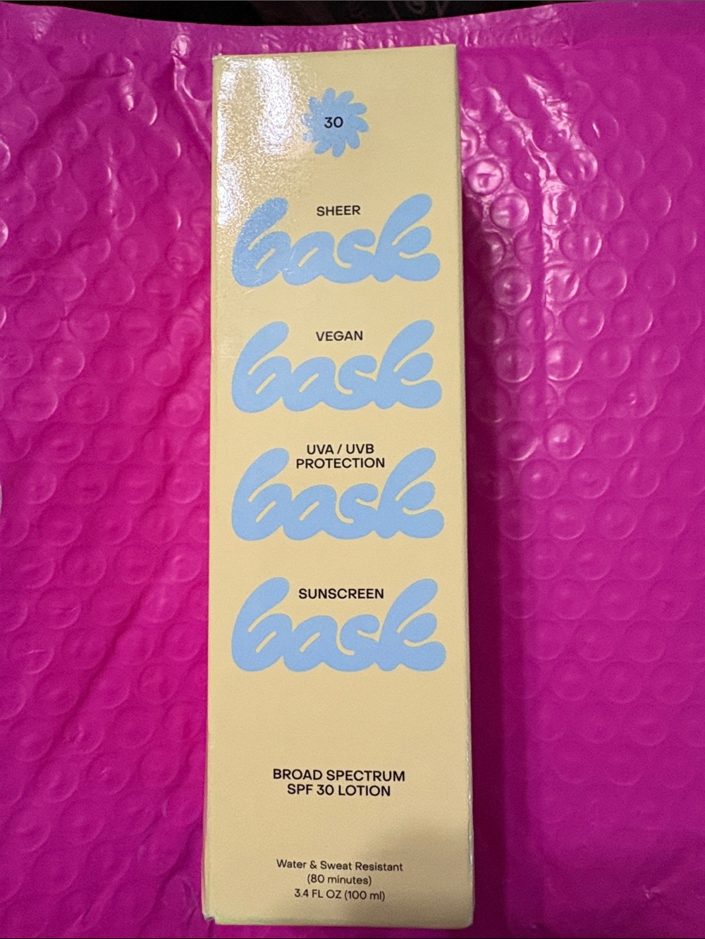 backback Sheer Vegan Sunscreen SPF 30 - Yellow & Light Blue
